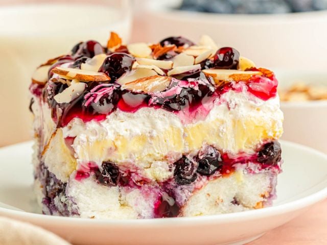 Blueberry Heaven On Earth Cake - summer dessert recipes