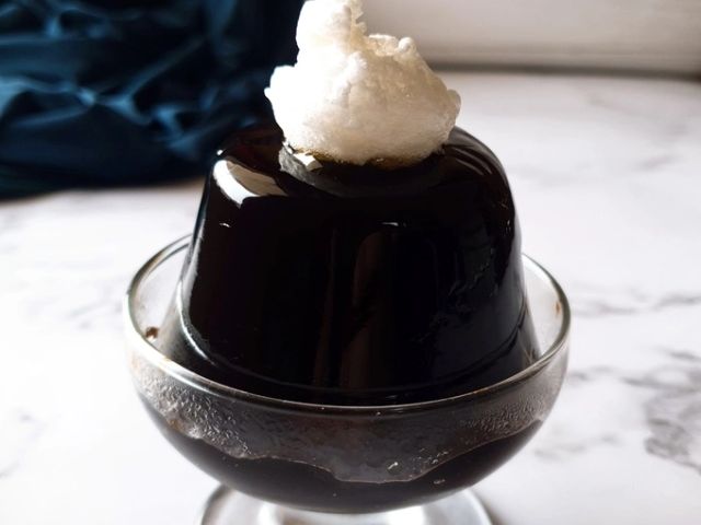 Homemade Coffee Jell-O Recipe with Condensed Milk Cream - summer dessert recipes